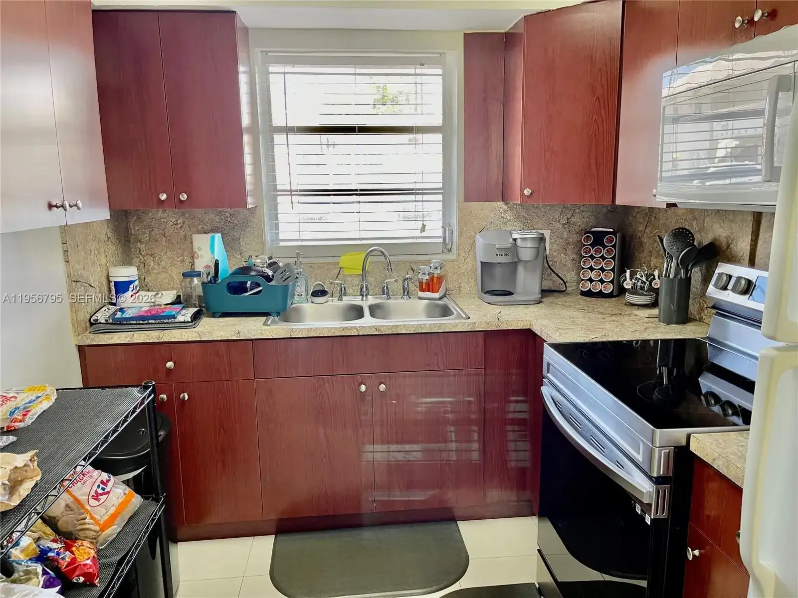 7328 SW 82nd St # B113, Miami FL 33143 photo 3