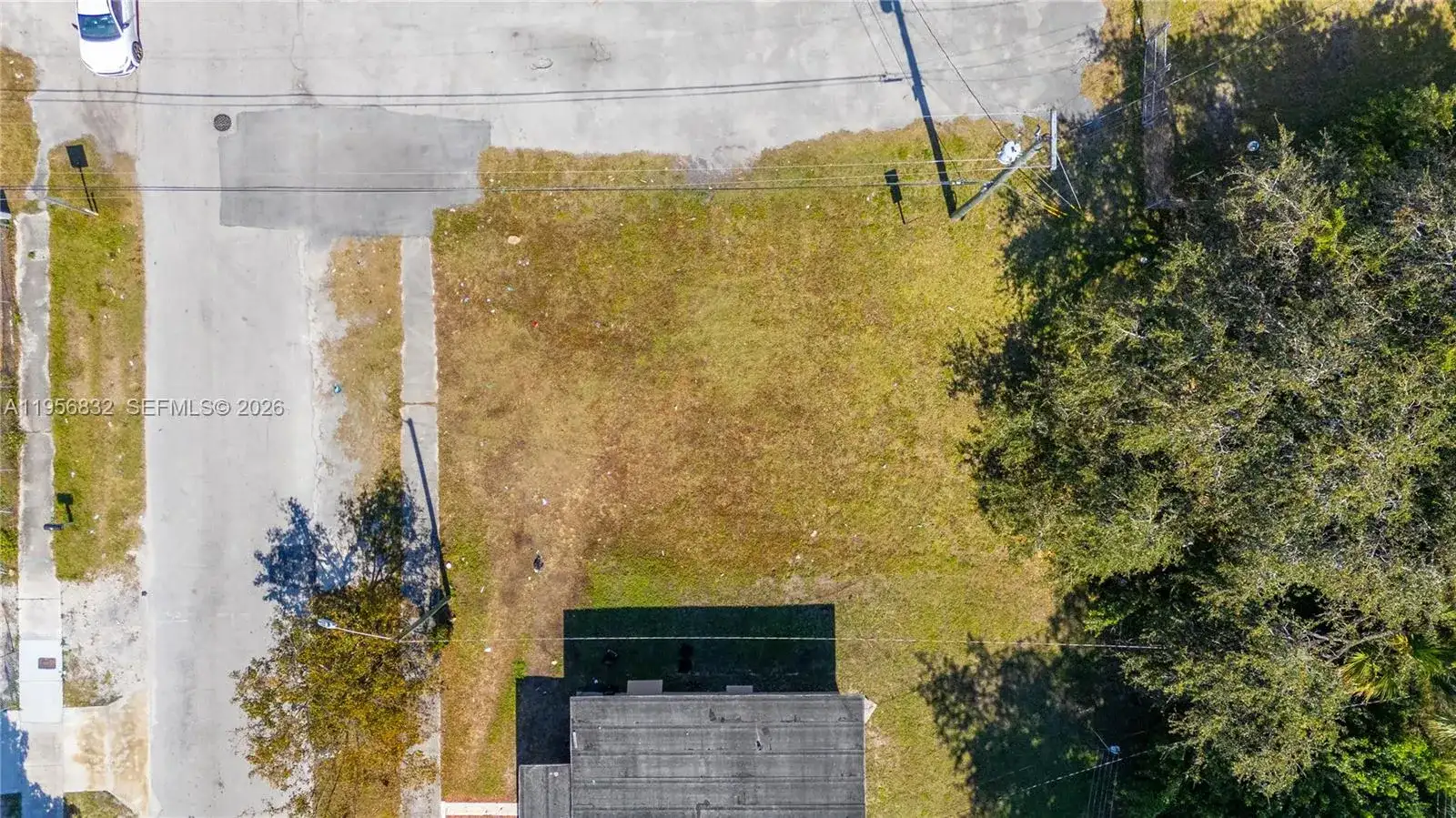 536 NW 16th Ave, Fort Lauderdale FL 33311 photo 5