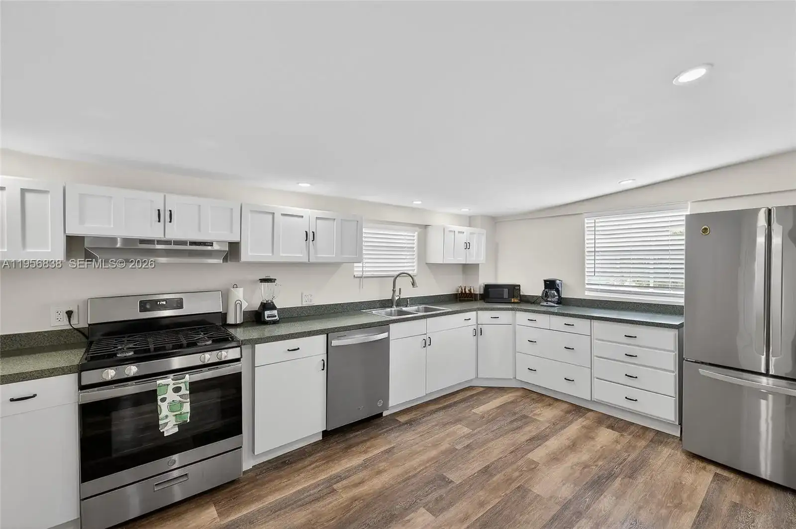 27 Riviera Dr, Key West FL 33040 photo 4