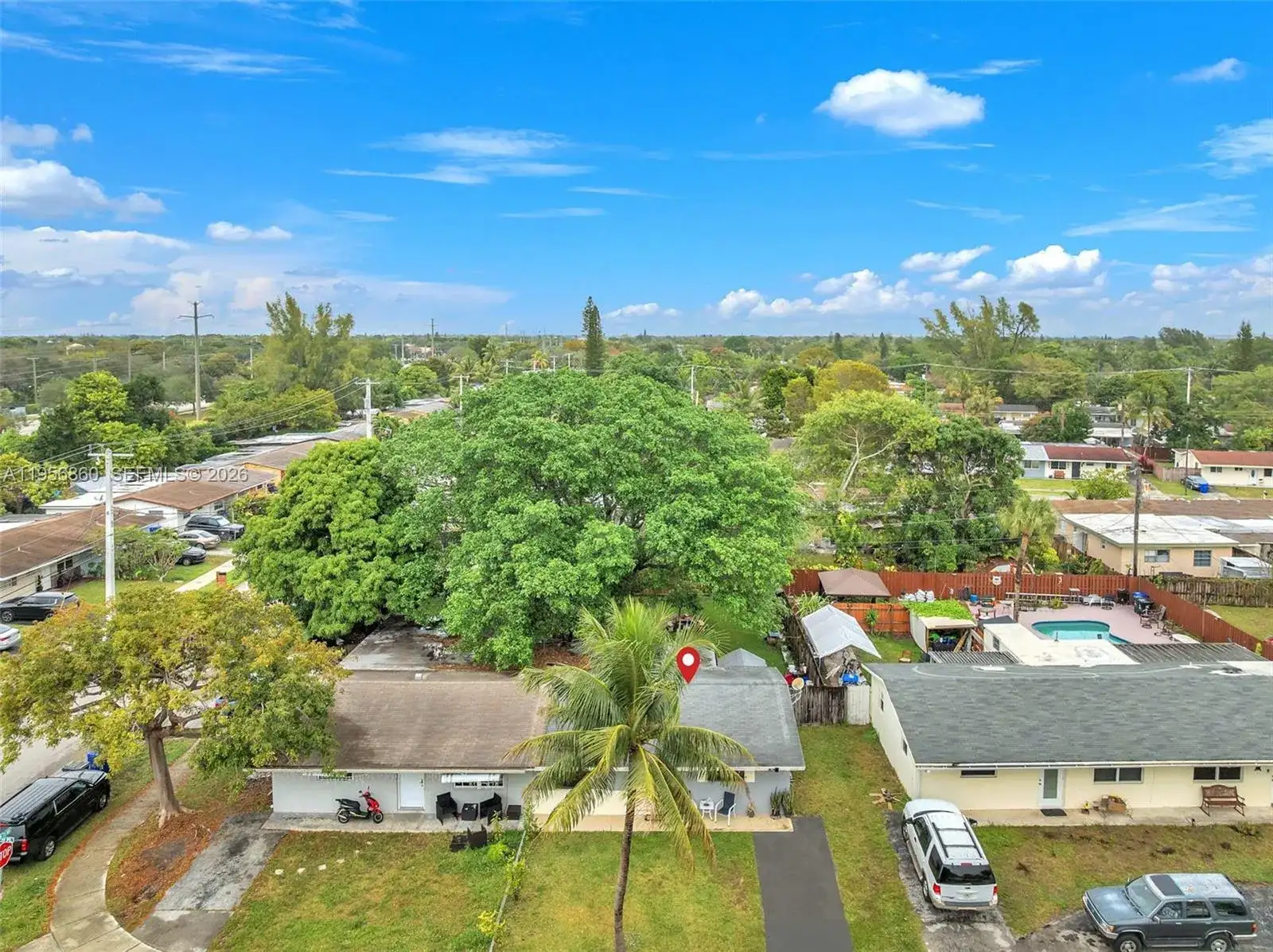 7021 SW 19th Pl, North Lauderdale FL 33068 photo 5
