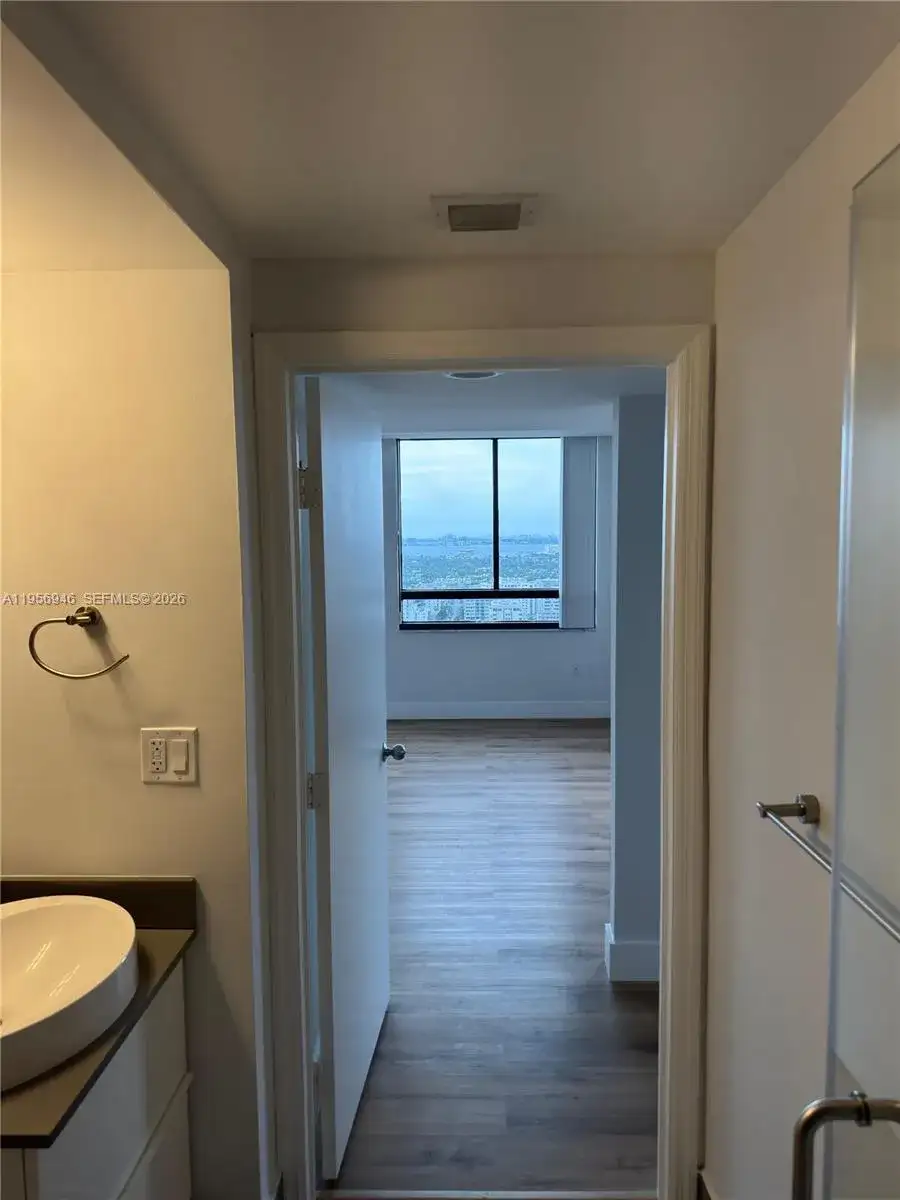 1330 West Ave # 3007, Miami Beach FL 33139 photo 4