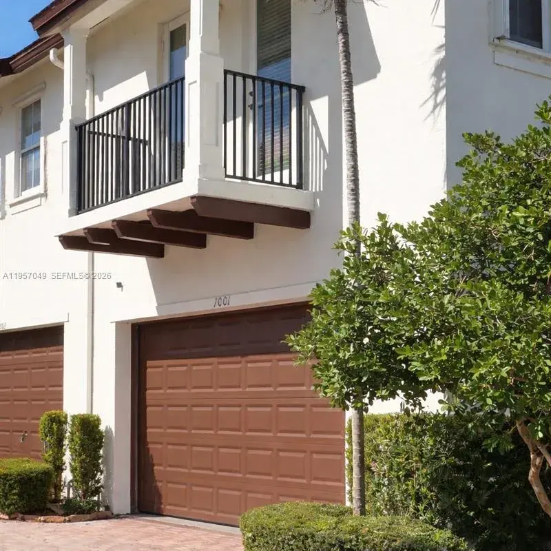4760 Mimosa Pl # 1001, Coconut Creek FL 33073