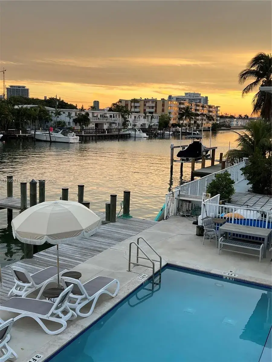 8035 Crespi Blvd # 2, Miami Beach FL 33141