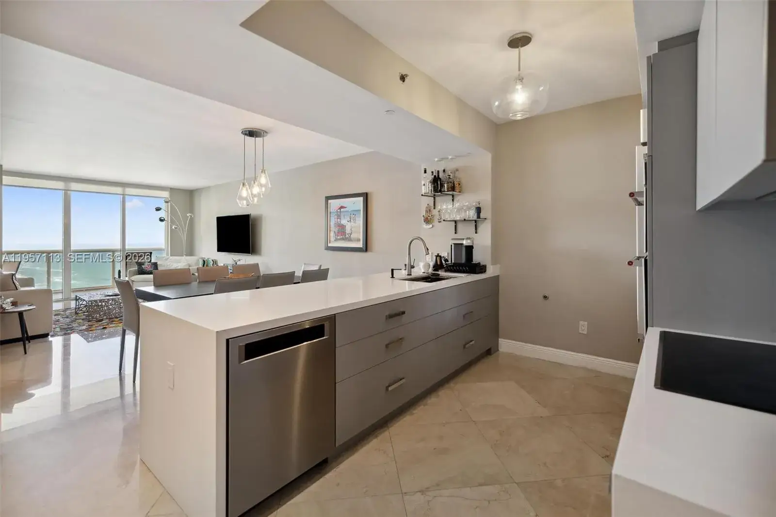 1830 S Ocean Dr # 4211, Hallandale Beach FL 33009