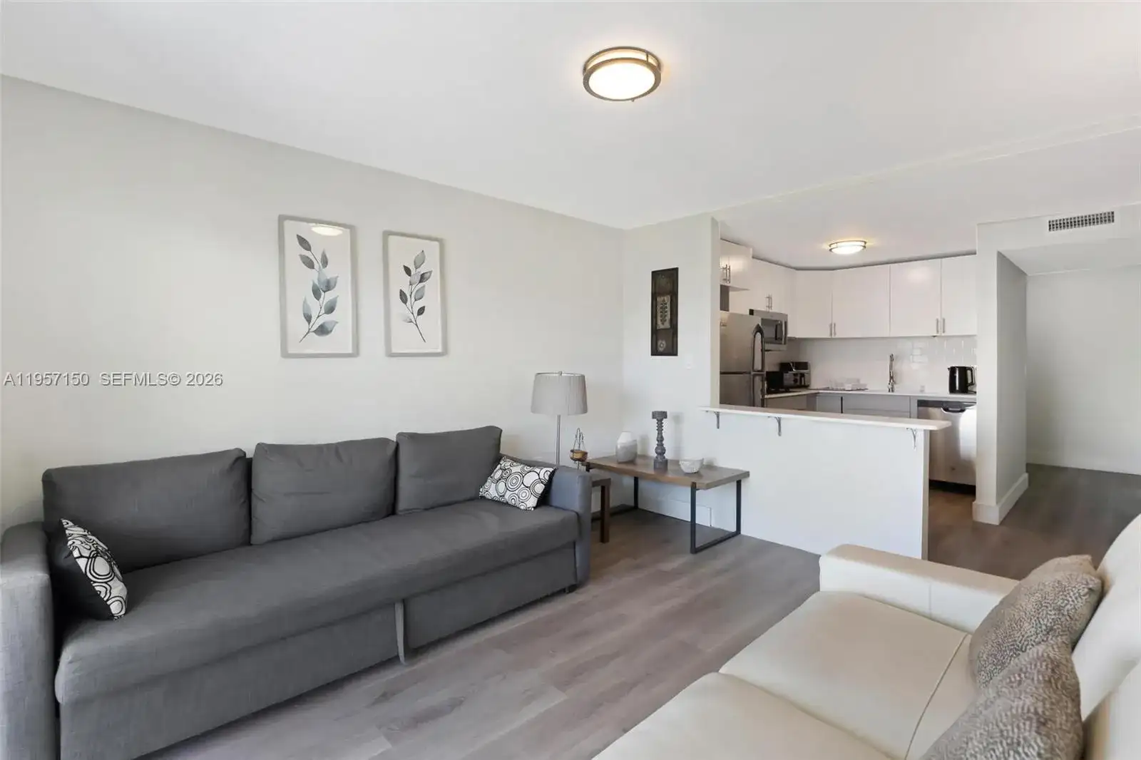3527 NE 168th St # 409, North Miami Beach FL 33160 photo 4