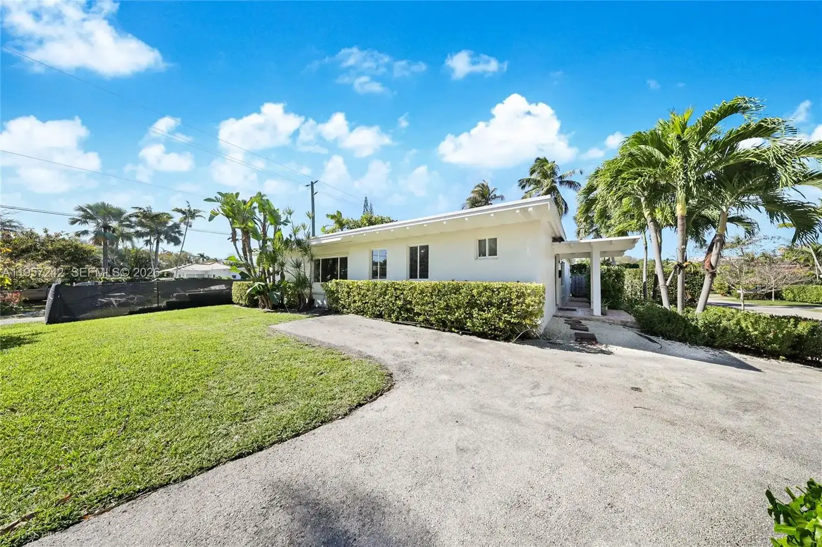 526 Satinwood Dr, Key Biscayne FL 33149