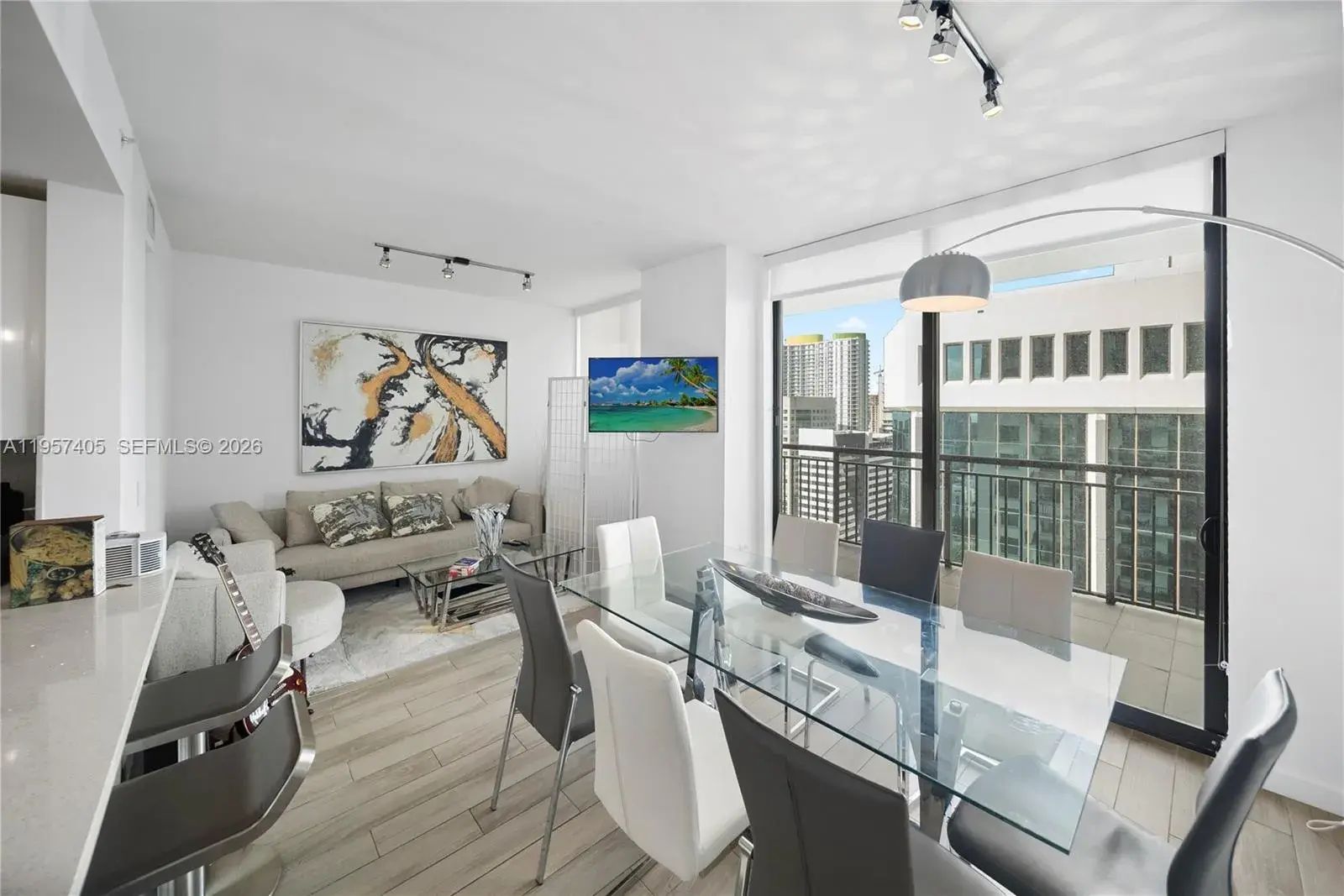 999 SW 1st Ave # 2915, Miami FL 33130 photo 5