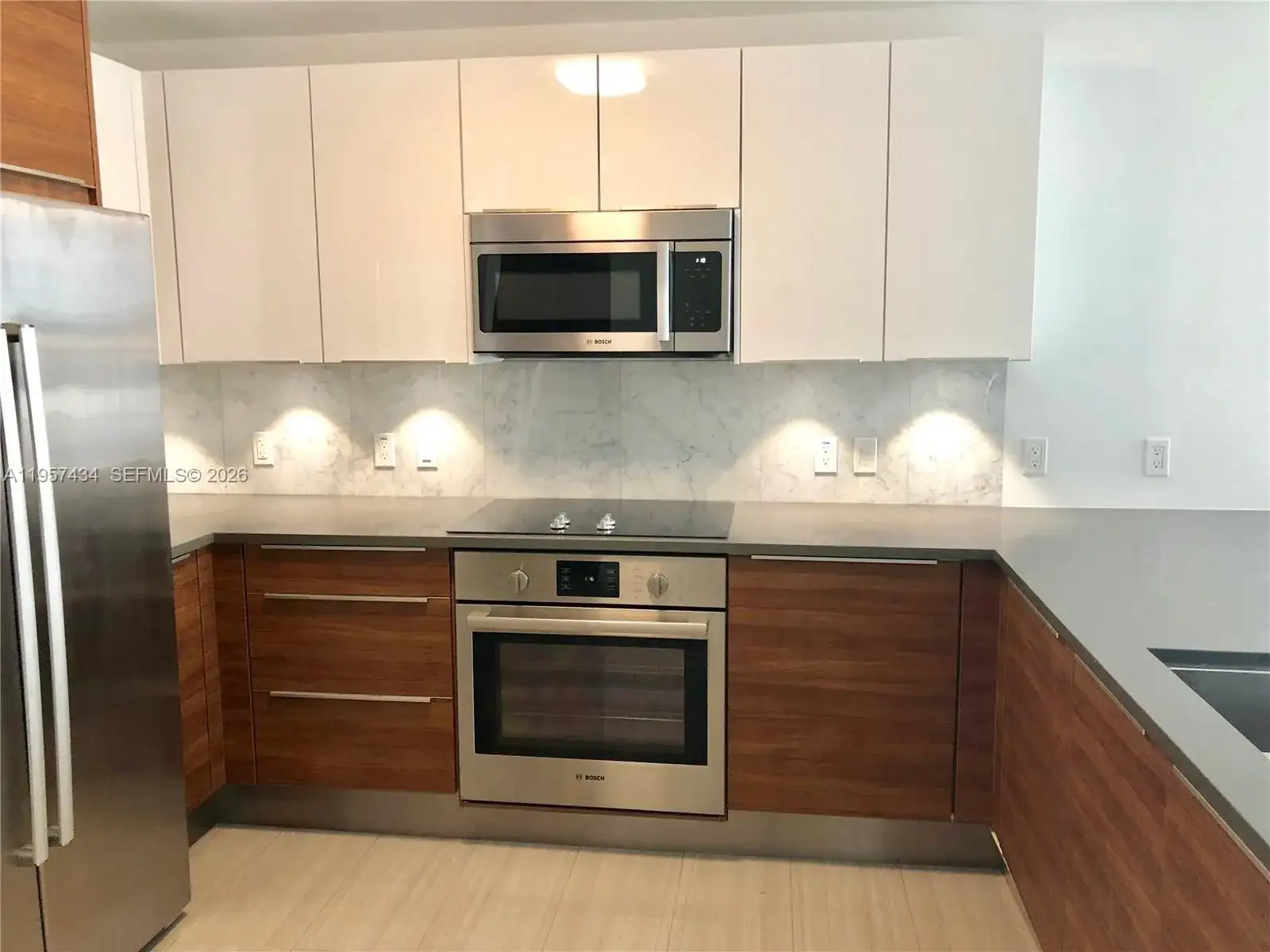 601 NE 27TH ST # 801, Miami FL 33137 photo 4