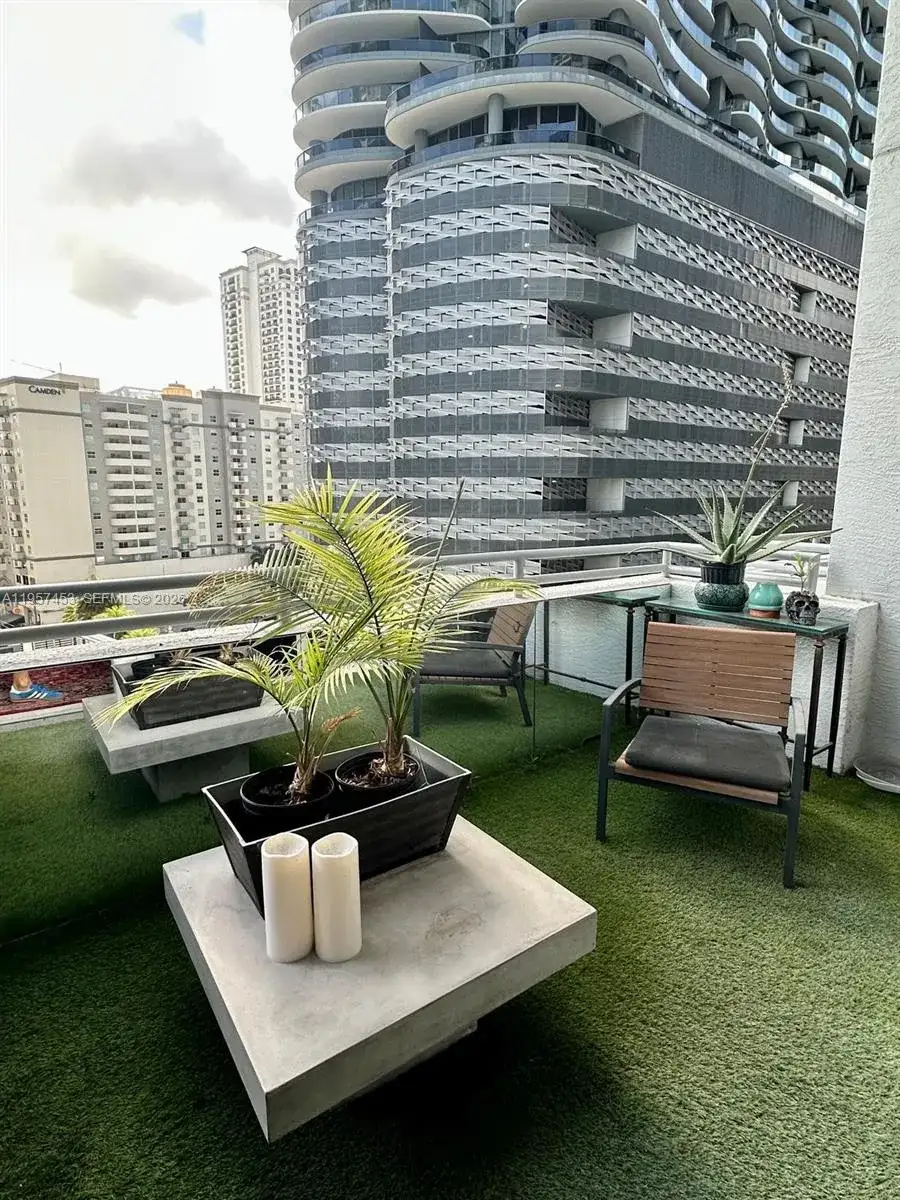 1050 Brickell Ave # 818, Miami FL 33131 photo 3