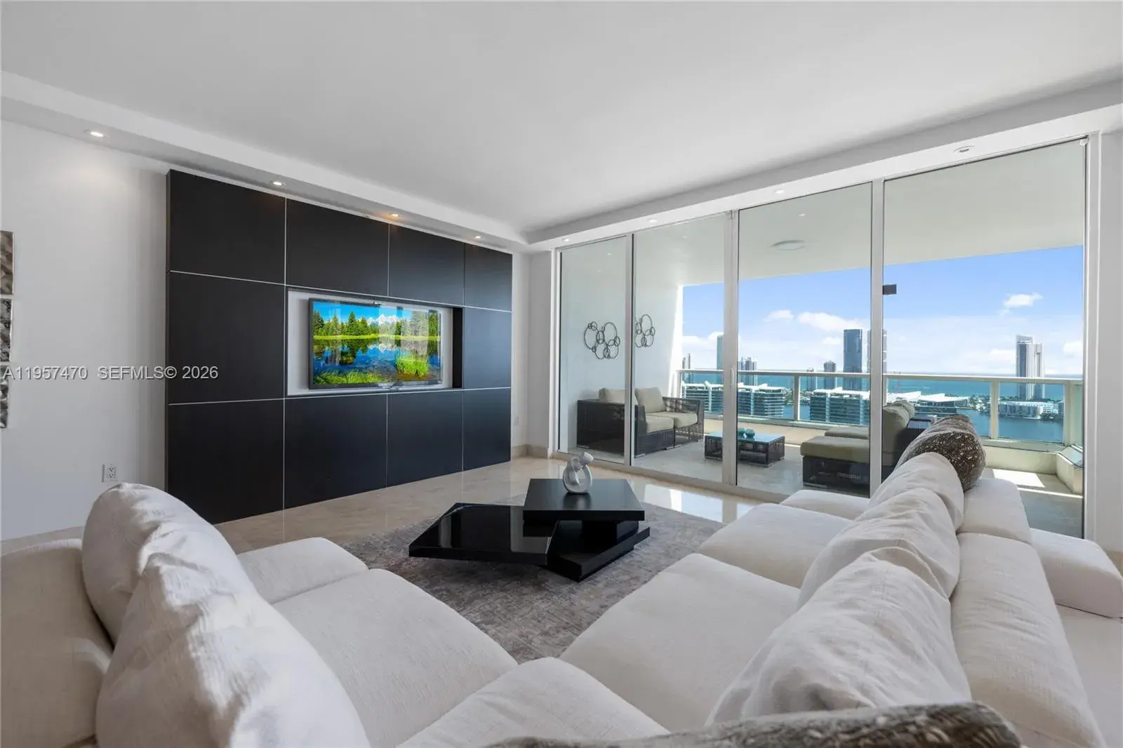 3201 NE 183rd St # 2906, Aventura FL 33160