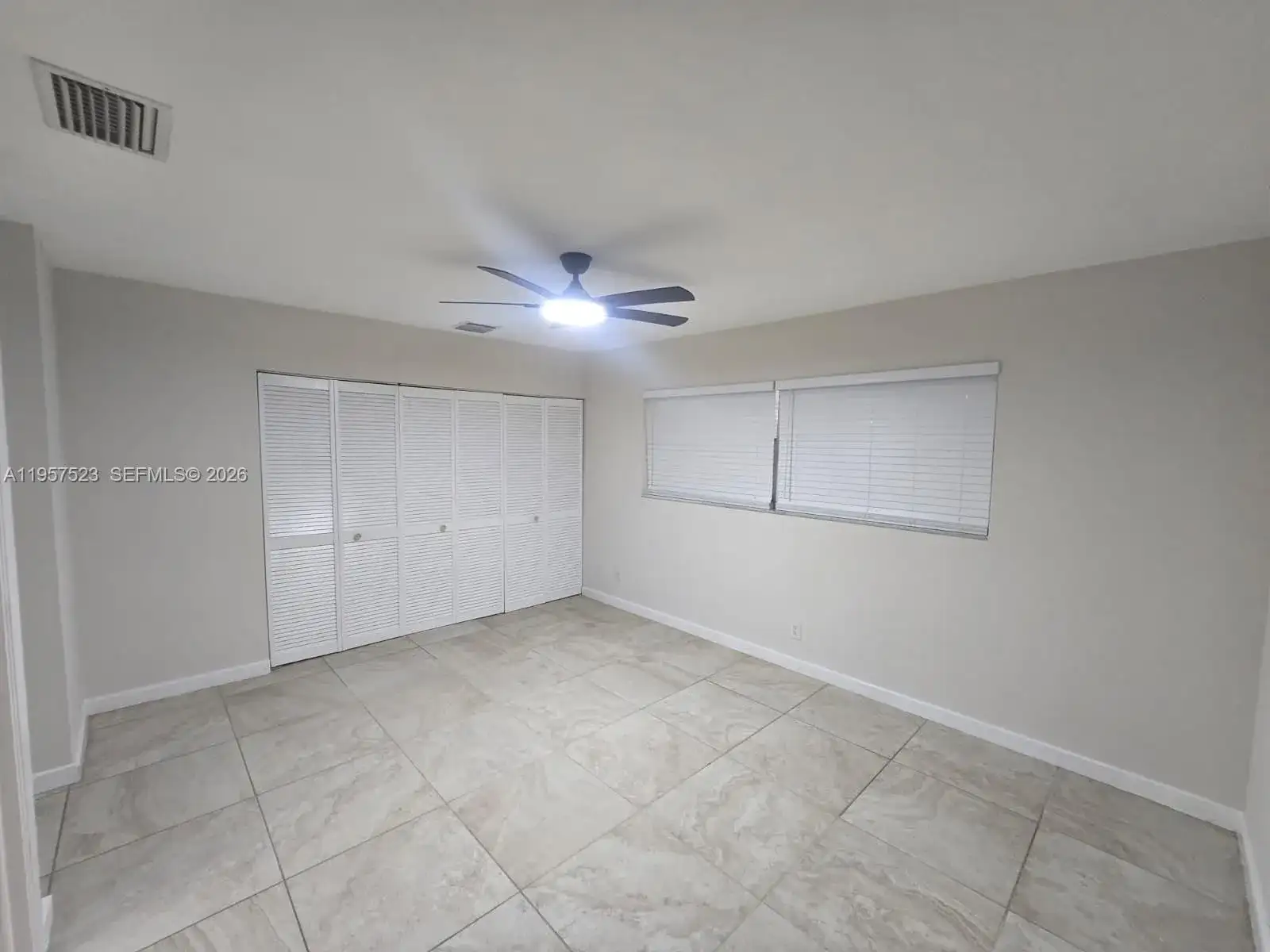 5151 W Oakland Park Blvd # 303, Lauderdale Lakes FL 33313 photo 5