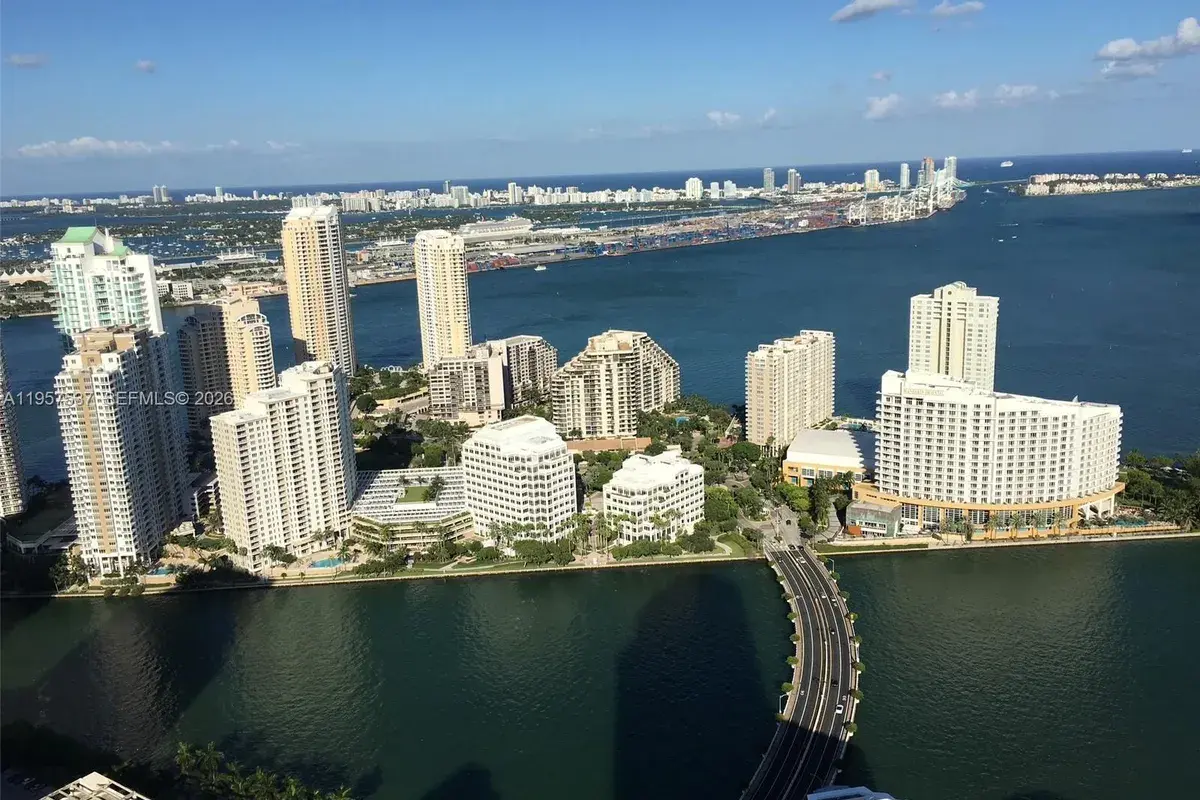 520 Brickell Key Dr # O303, Miami FL 33131