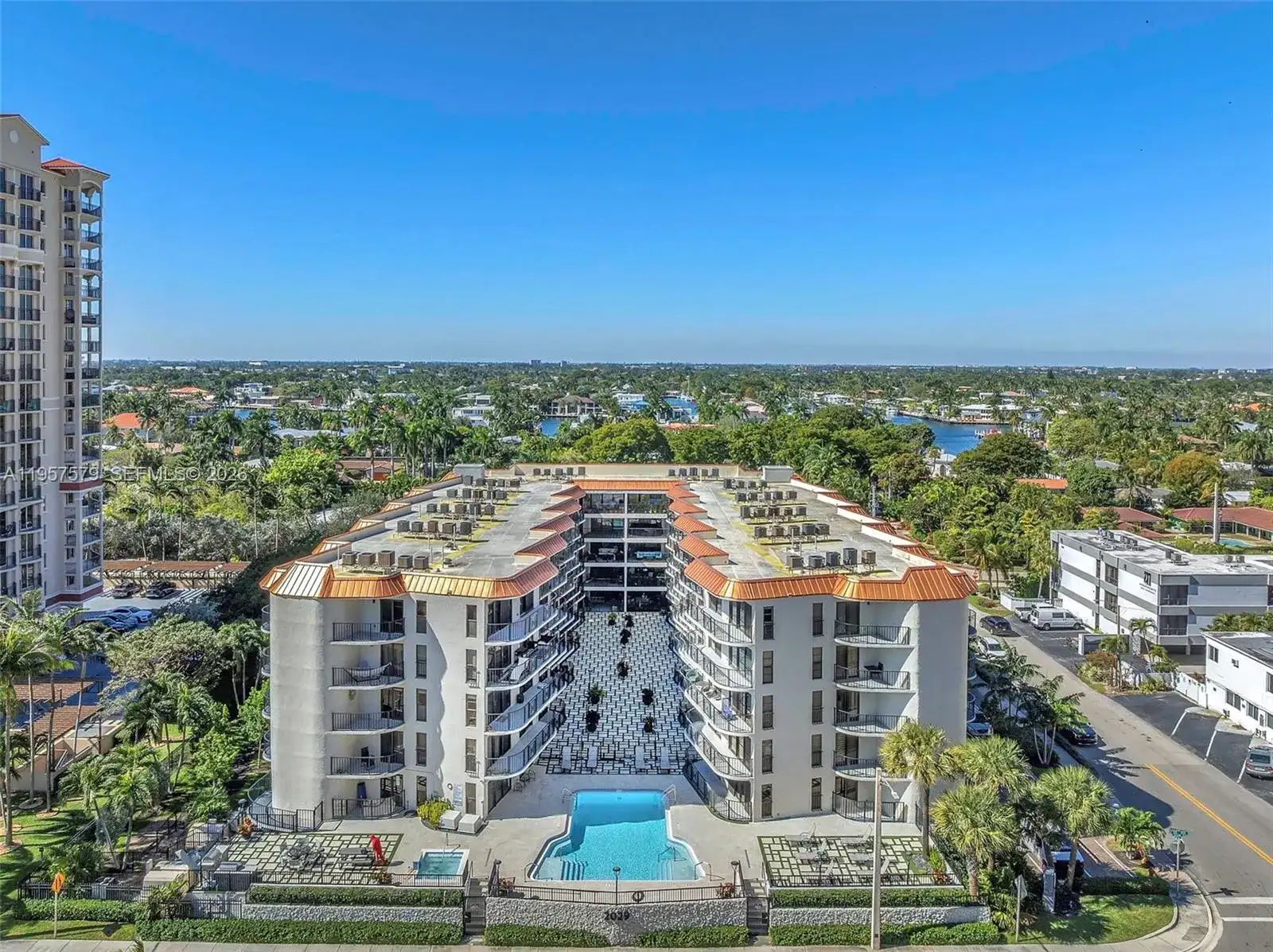 2029 N Ocean Blvd # 106, Fort Lauderdale FL 33305 photo 2