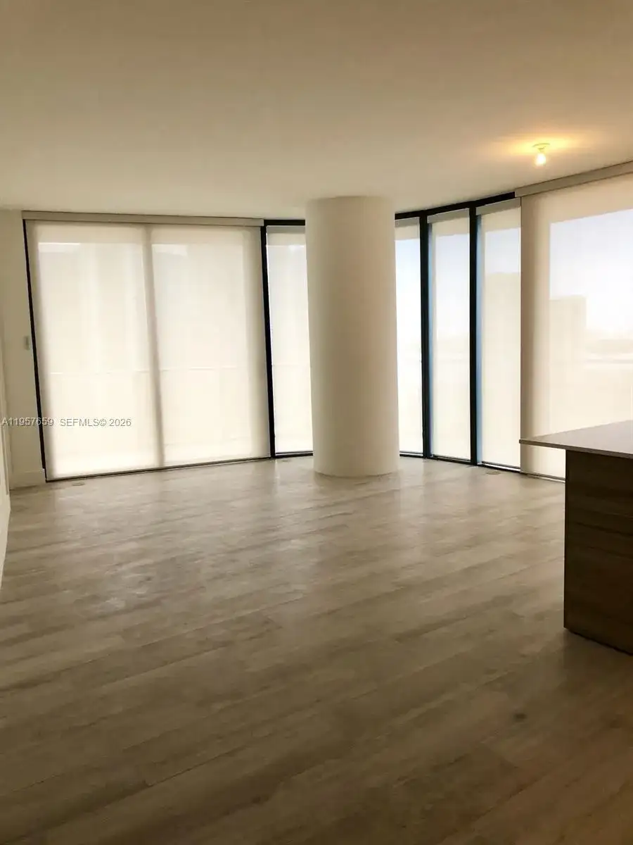 121 NE 34th St # 2704, Miami FL 33137 photo 5