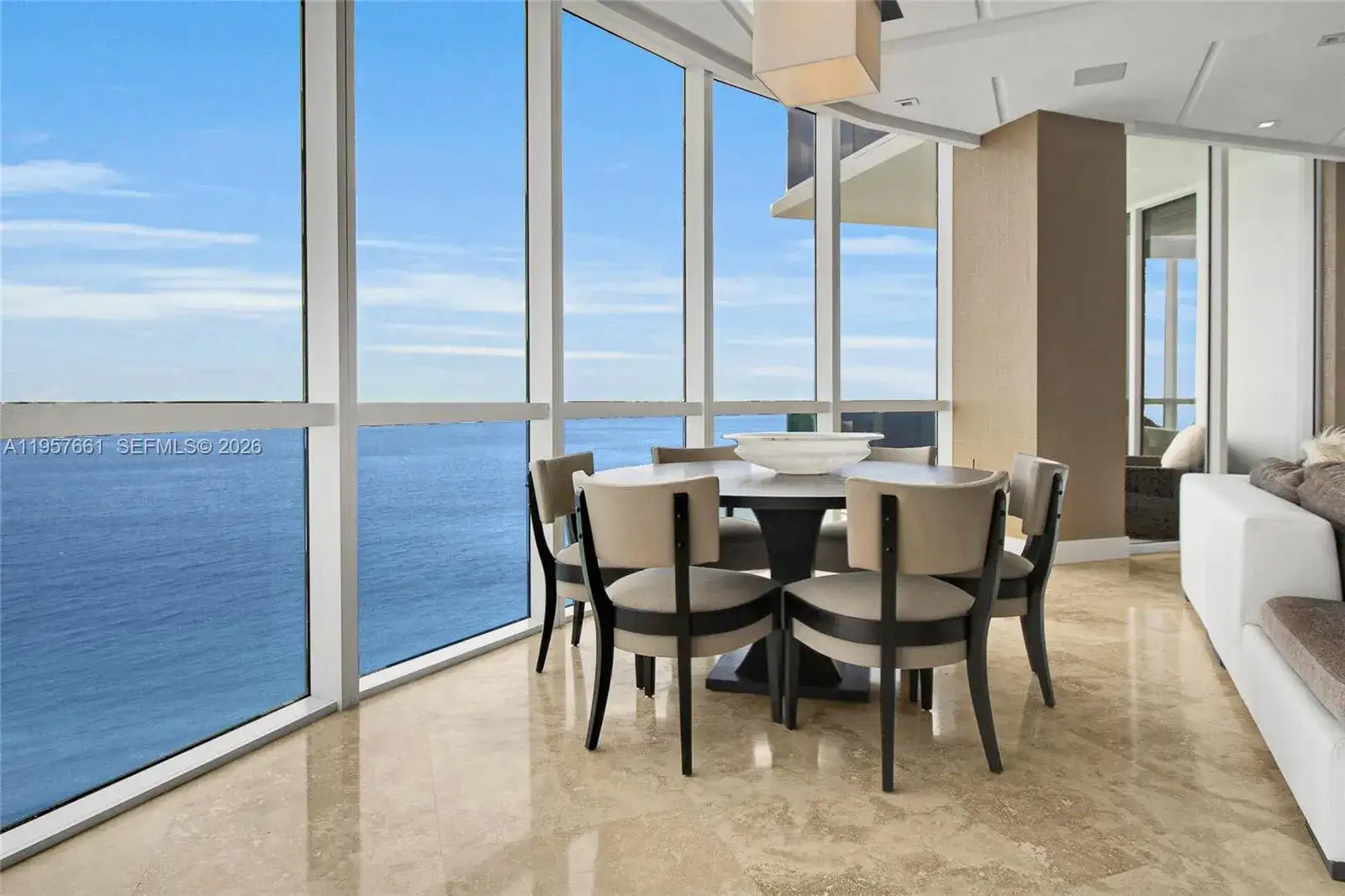 18101 Collins Ave, Sunny Isles Beach FL 33160 photo 2