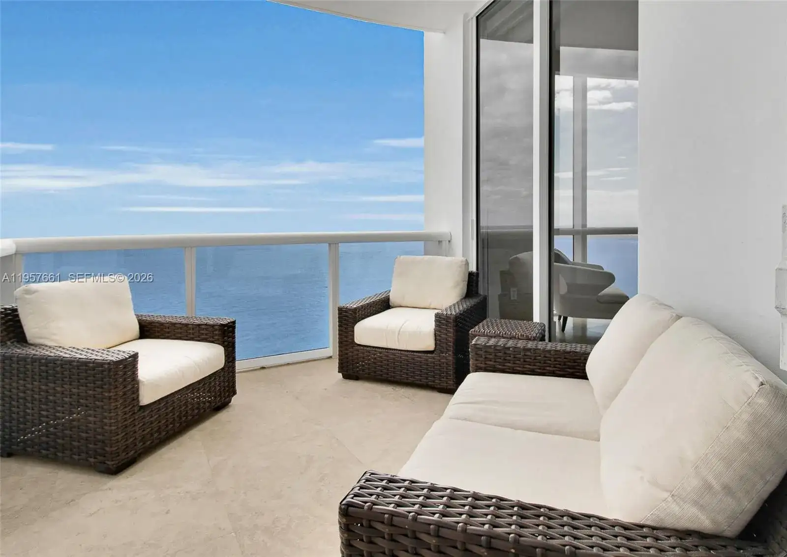18101 Collins Ave, Sunny Isles Beach FL 33160 photo 4