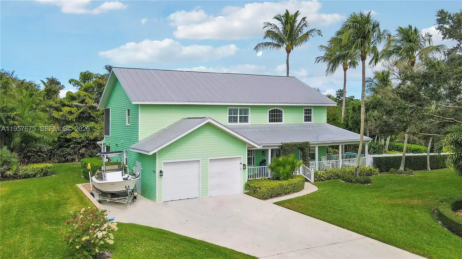 8445 SE Bayberry Ter, Hobe Sound FL 33455 photo 3