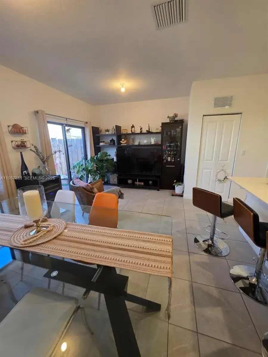 23337 SW 128th Ave, Homestead FL 33032 photo 4