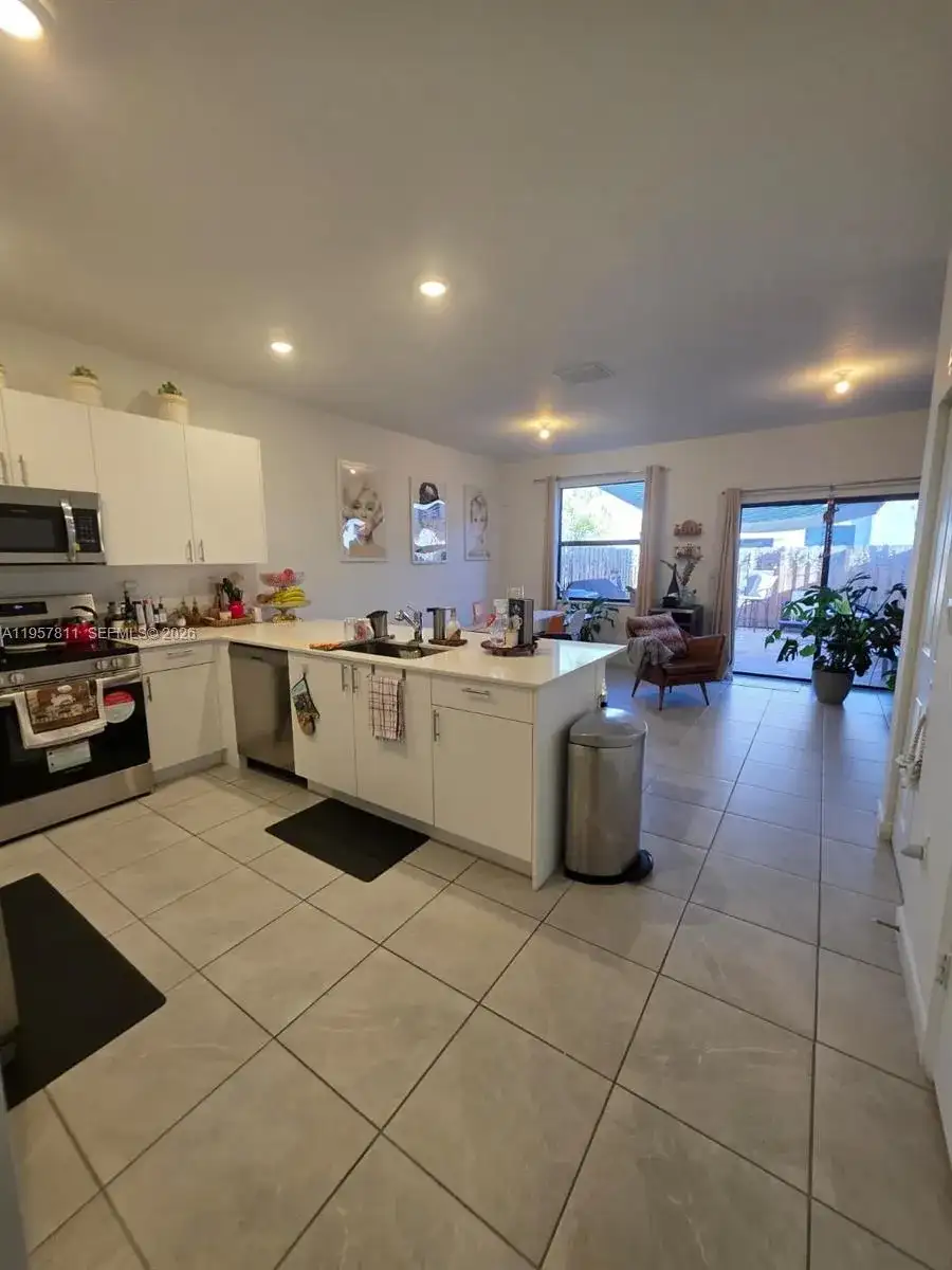 23337 SW 128th Ave, Homestead FL 33032 photo 5