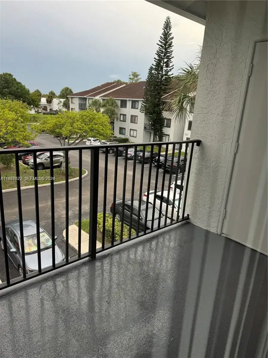 9266 W Atlantic Blvd # 1032, Coral Springs FL 33071 photo 3