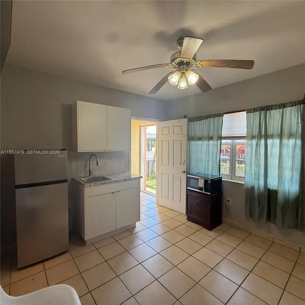 275 W 16th St # 0, Hialeah FL 33010 photo 5