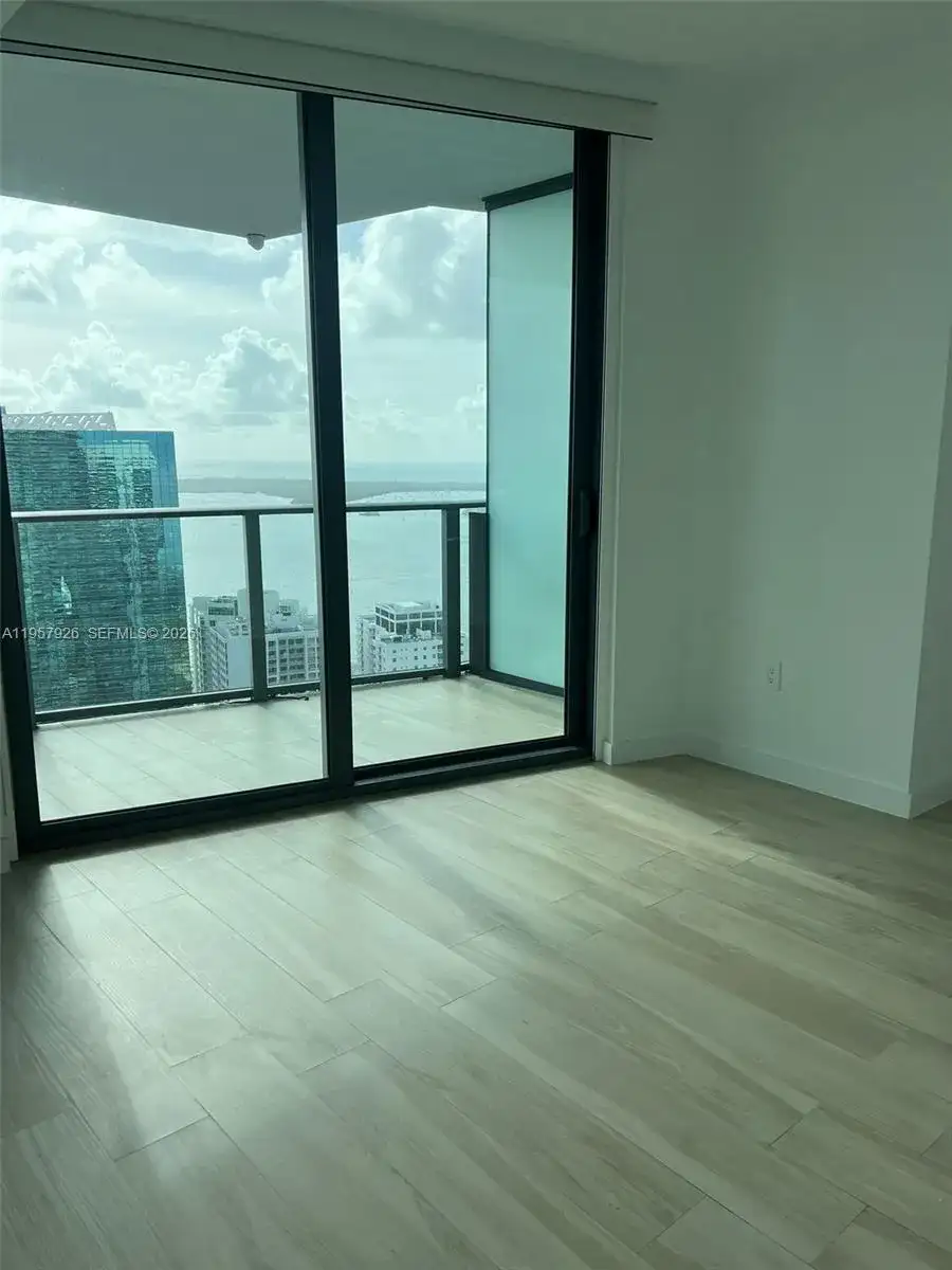 1300 S Miami Ave # 4504, Miami FL 33131 photo 4