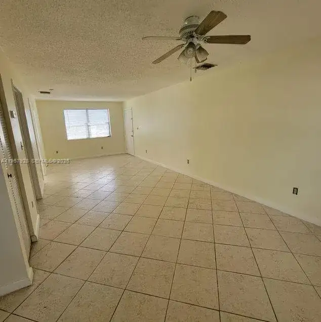 814 Finley Ct, Hollywood FL 33020 photo 5