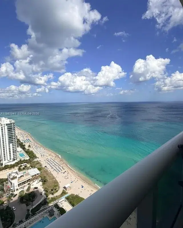 1830 S Ocean Dr # 3810, Hallandale Beach FL 33009