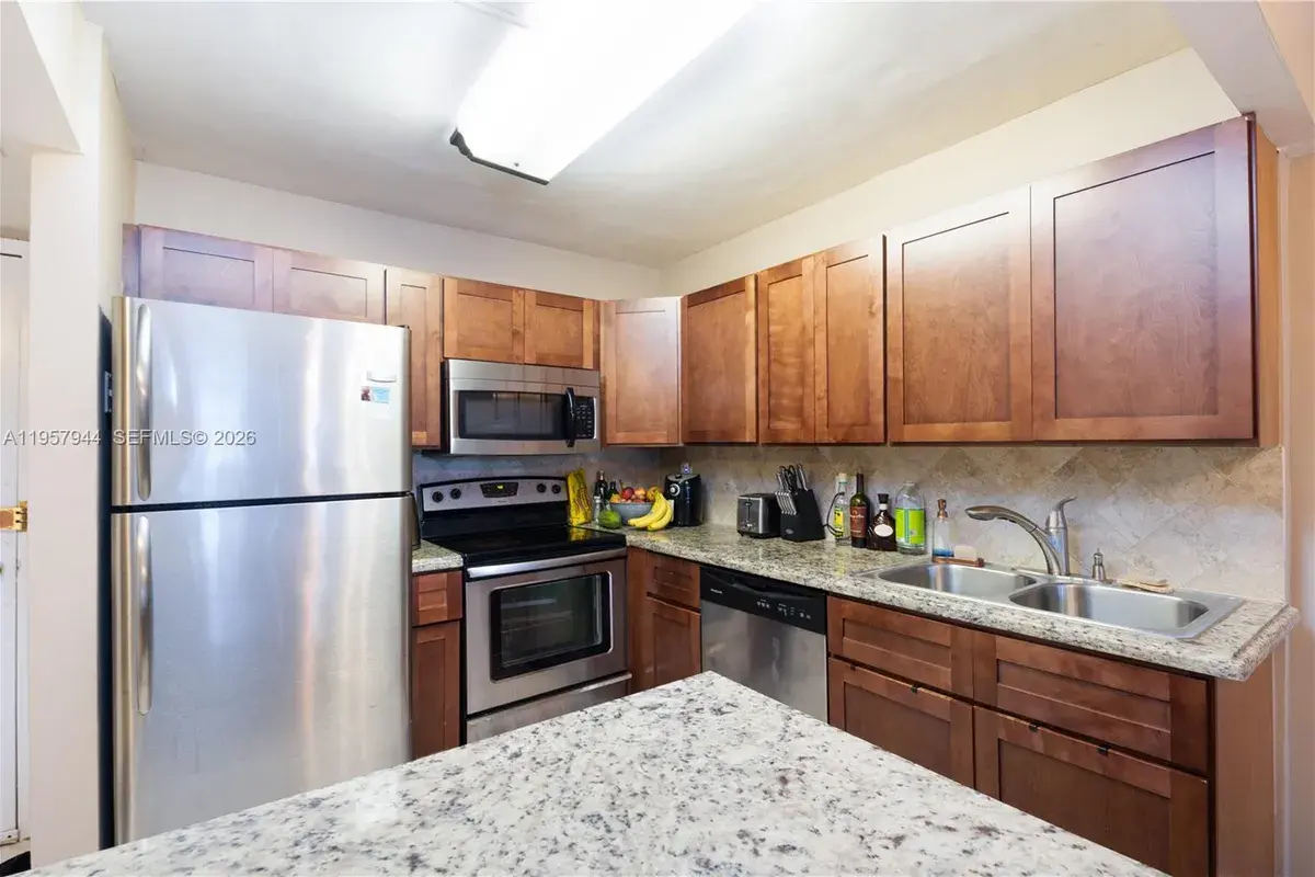 501 Three Islands Blvd # 216, Hallandale Beach FL 33009