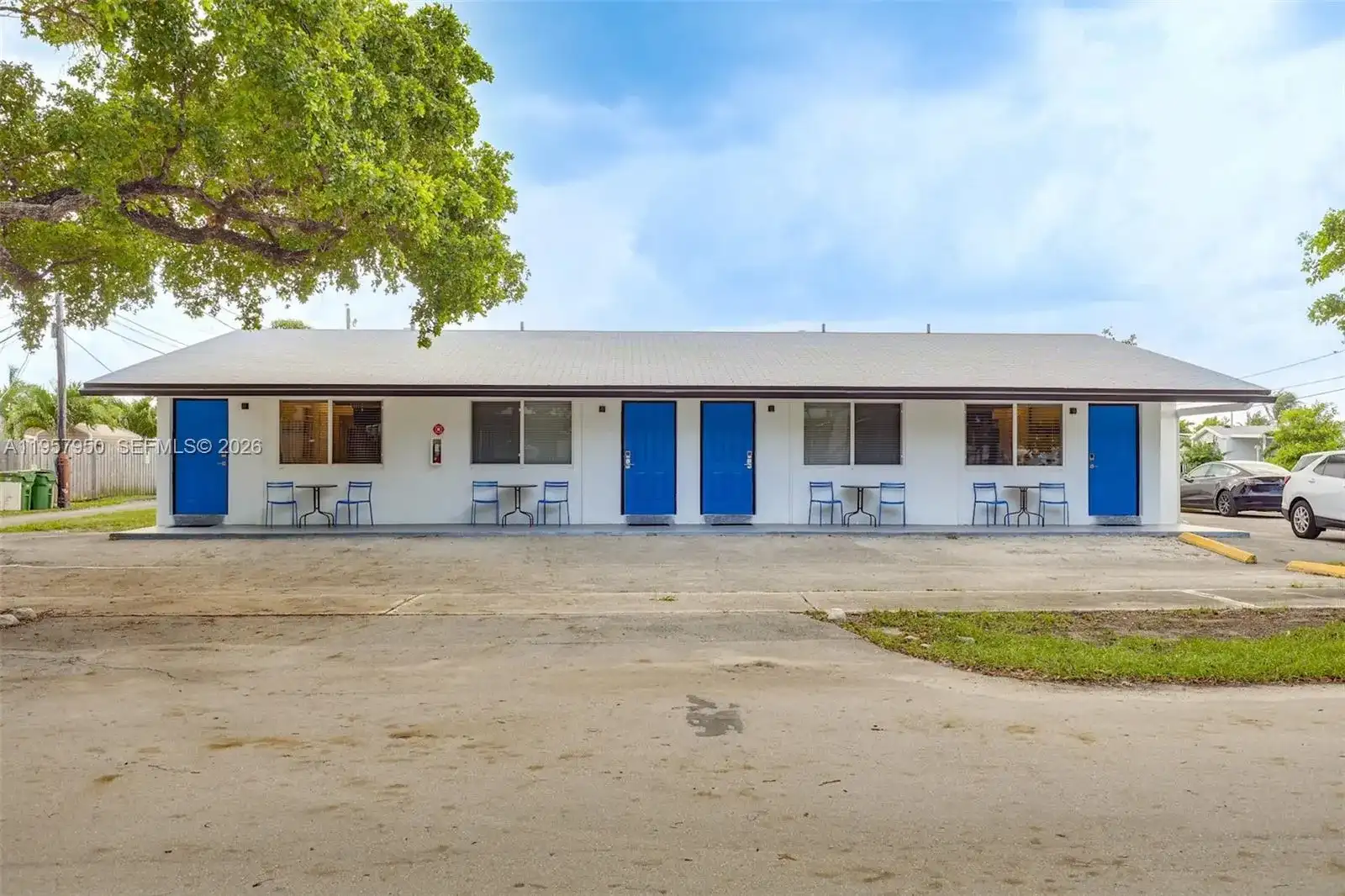 412 NE 4th Ave, Hallandale Beach FL 33009