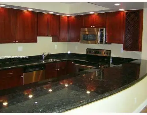 19390 Collins Ave # 1220, Sunny Isles Beach FL 33160