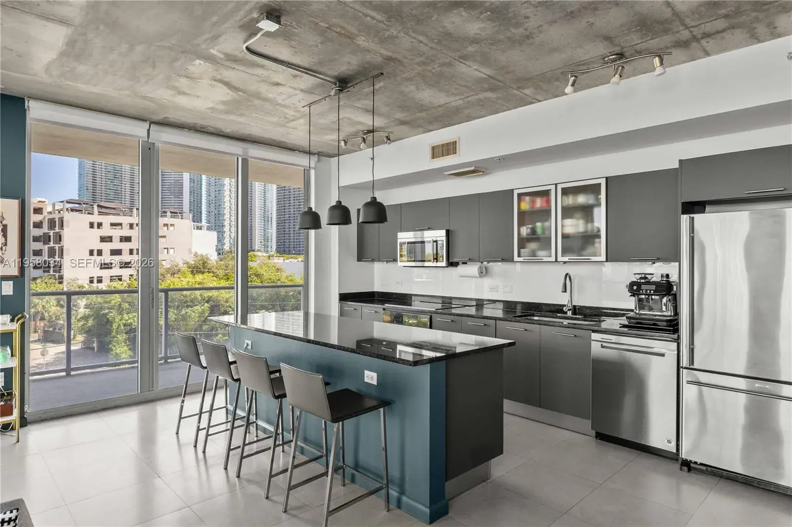 3470 E Coast Ave # H0401, Miami FL 33137
