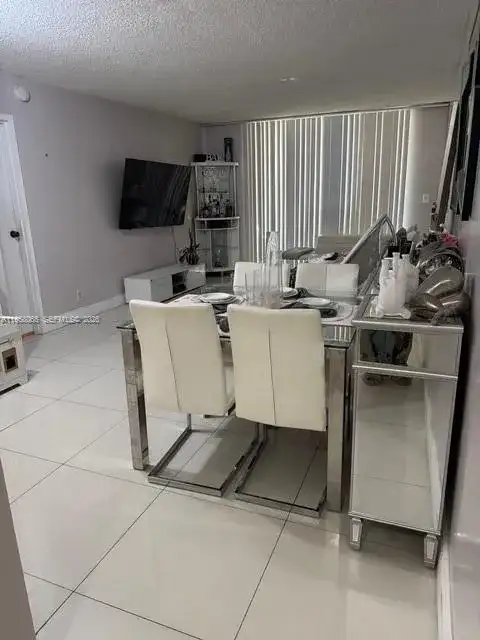2821 N Miami Beach Blvd # 2I, North Miami Beach FL 33160 photo 5