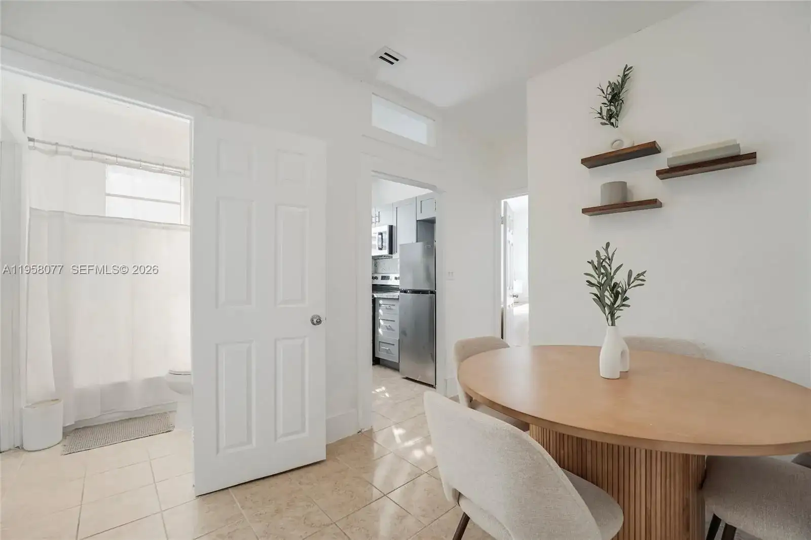 301 SW 10th Ave # 8, Miami FL 33130 photo 2