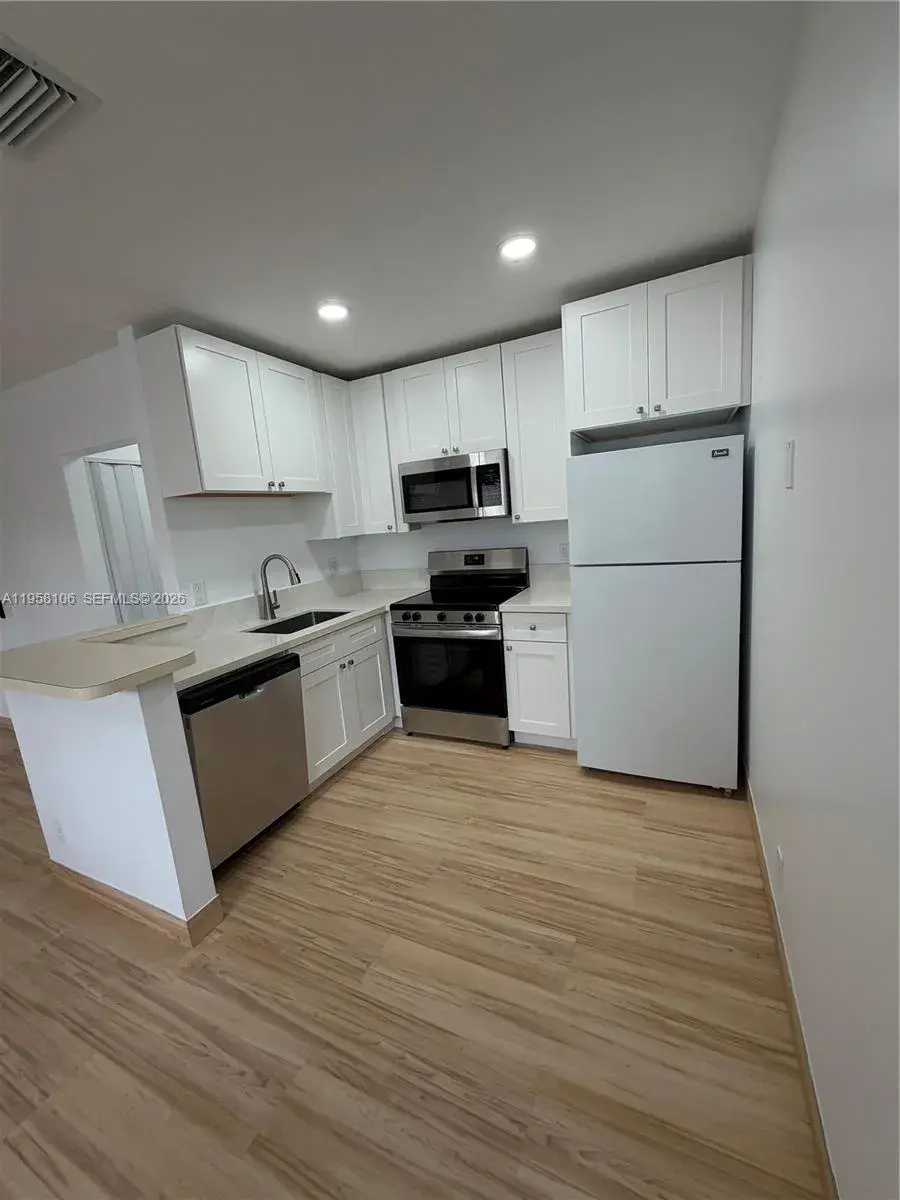 2846 Coral Springs Dr # 2846, Coral Springs FL 33065