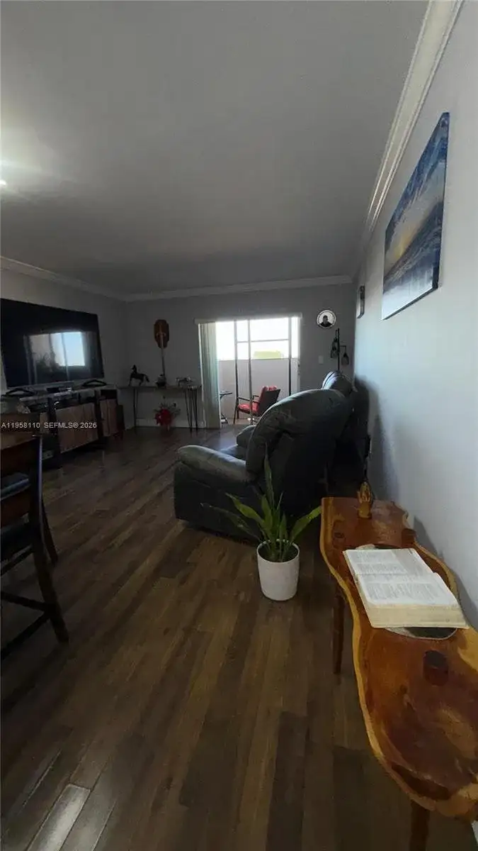 1075 W 68th St # 403, Hialeah FL 33014 photo 3