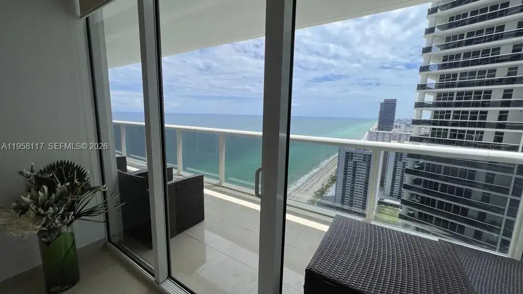 1830 S Ocean Dr # 3404, Hallandale Beach FL 33009 photo 4
