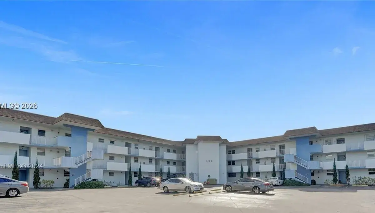 1400 Tallwood Ave # 204, Hollywood FL 33021