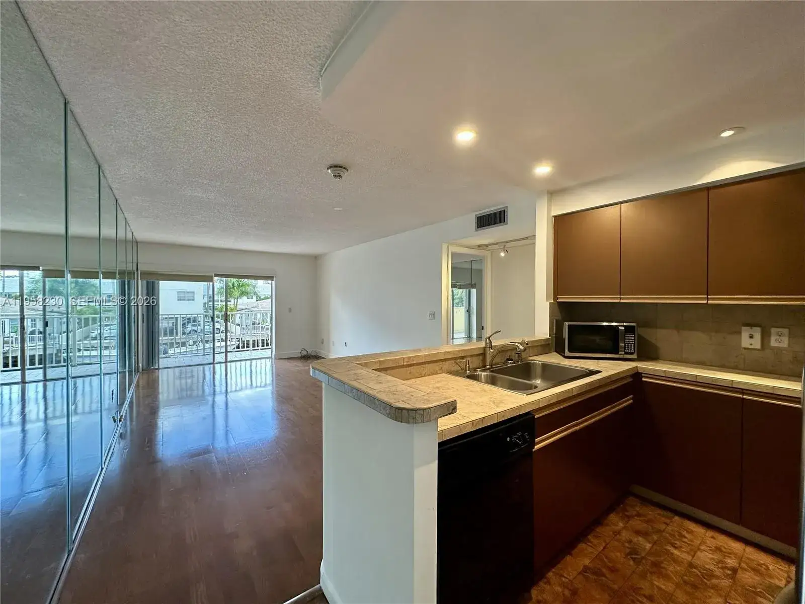 3545 NE 167th St # 204, North Miami Beach FL 33160