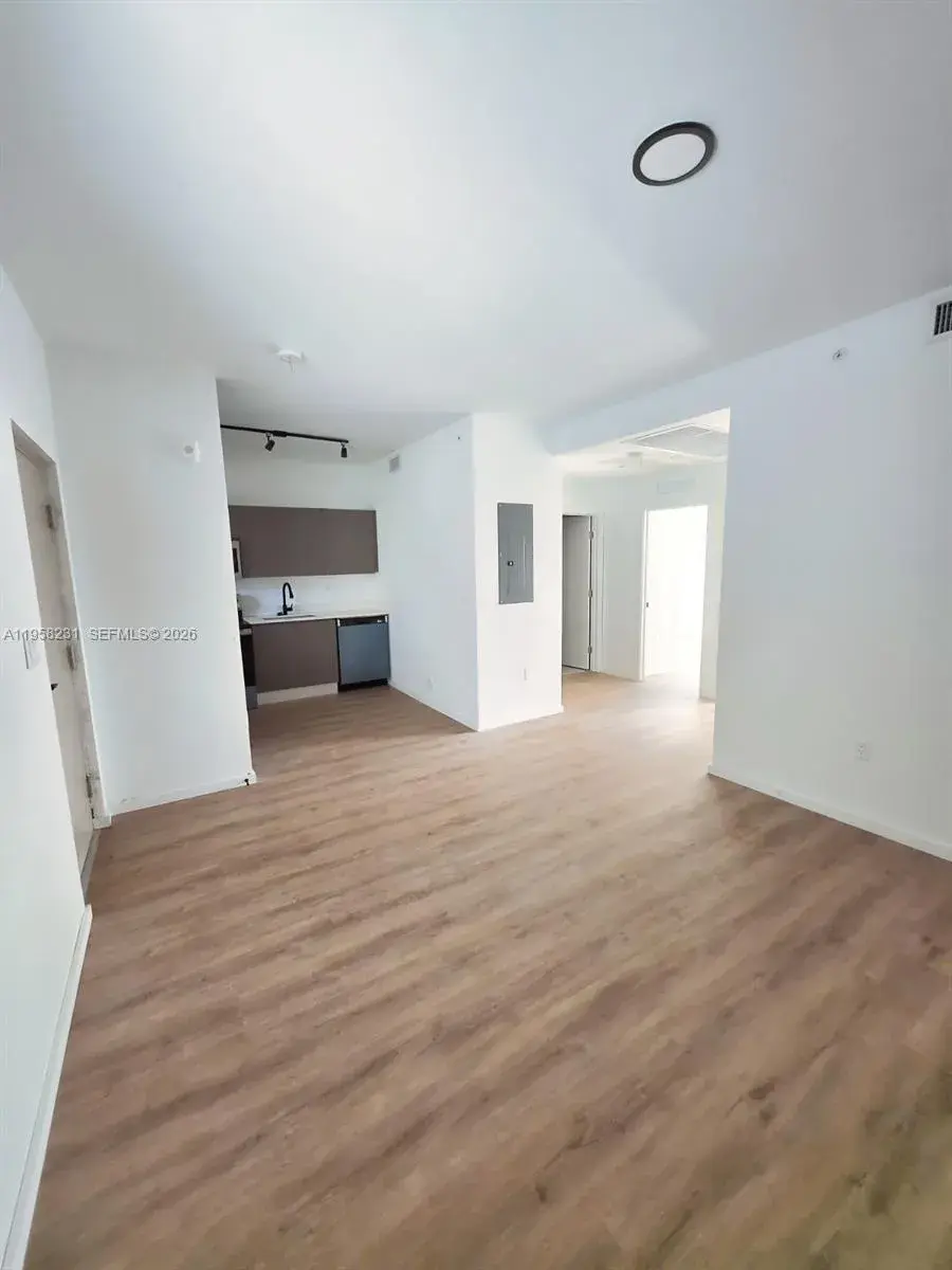 753 NW 30th St # 1, Miami FL 33127