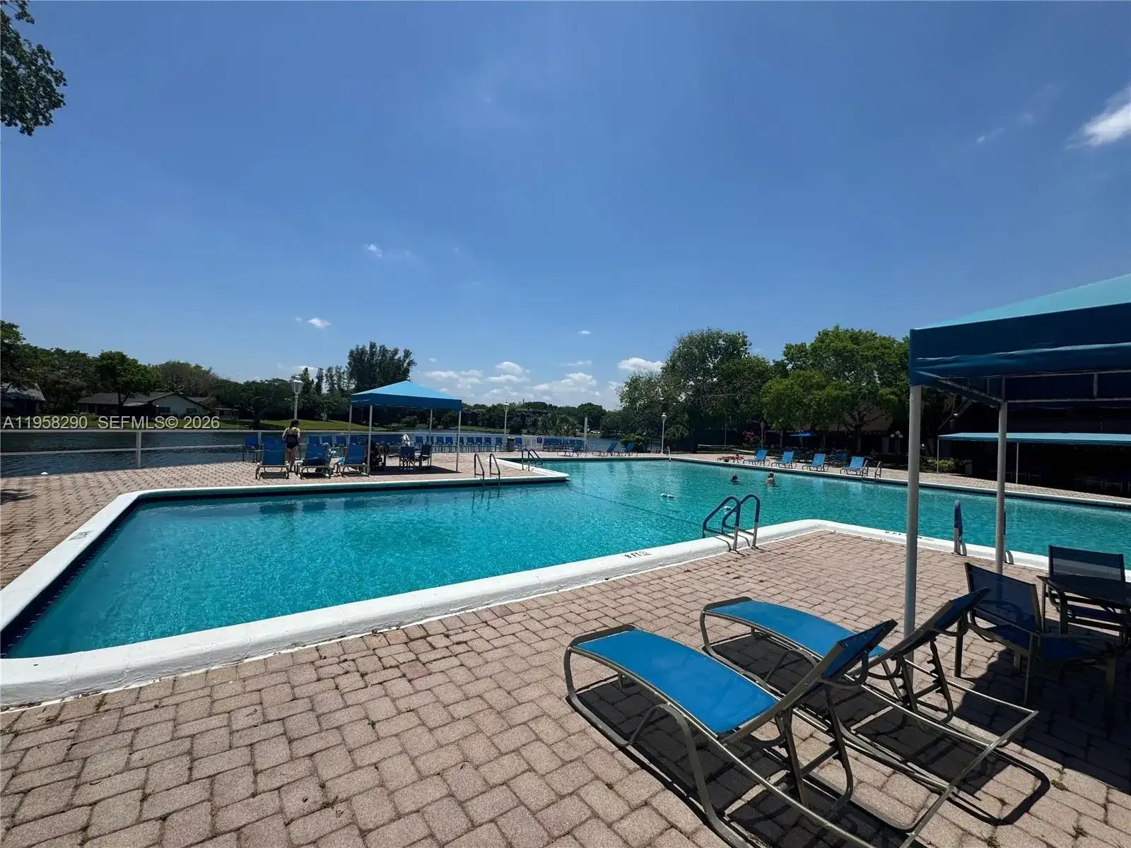3720 Inverrary Dr # 2S, Lauderhill FL 33319 photo 4