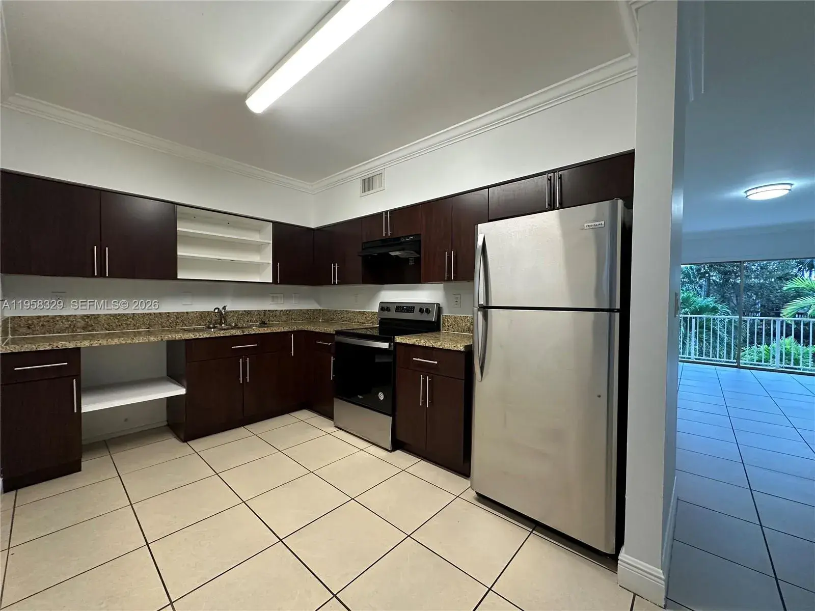 2536 Van Buren St # 2B, Hollywood FL 33020