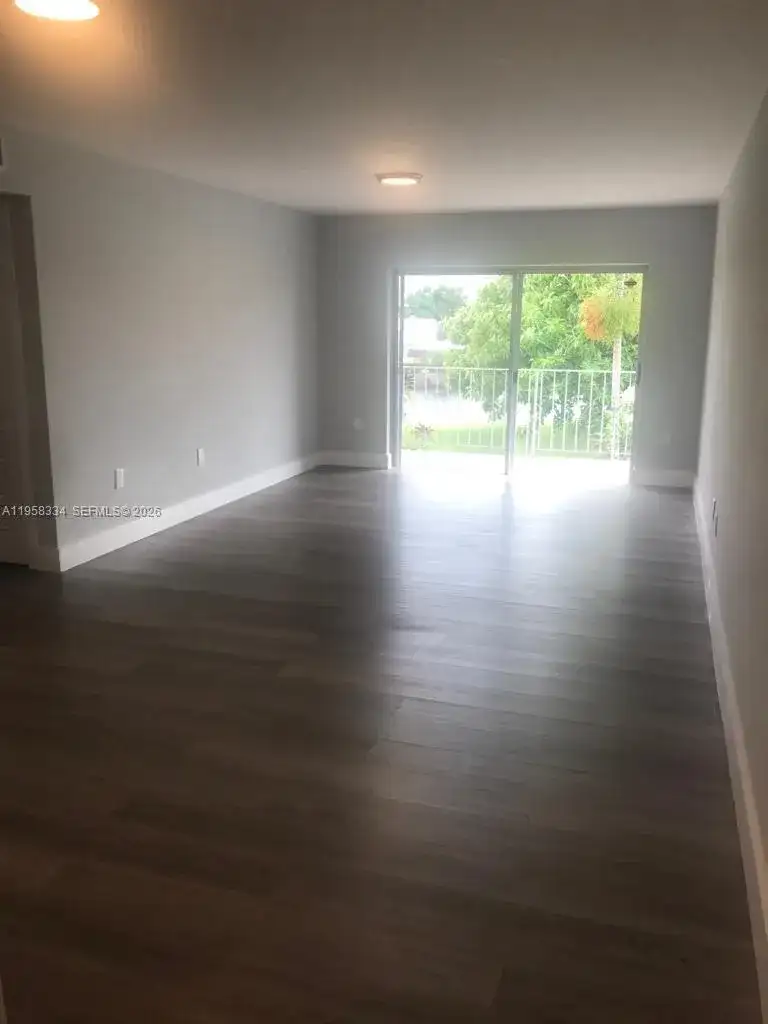7570 SW 82nd St # F209, Miami FL 33143 photo 3
