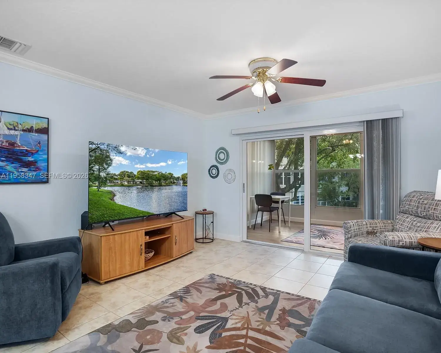 3531 NW 50th Ave # 514, Lauderdale Lakes FL 33319