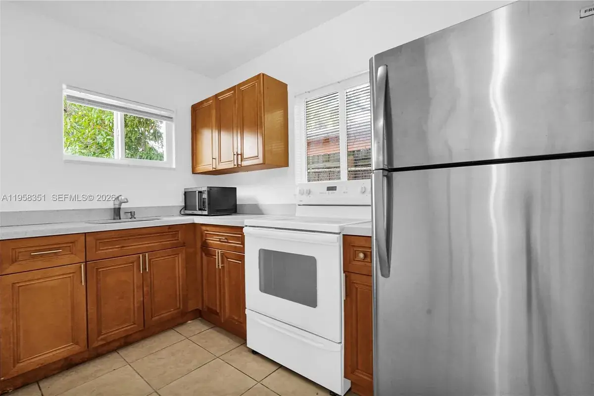 1960 SW 41st Ave # 3, Fort Lauderdale FL 33317