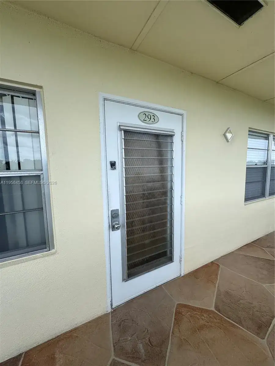 293 Dorset # G, Boca Raton FL 33434 photo 2