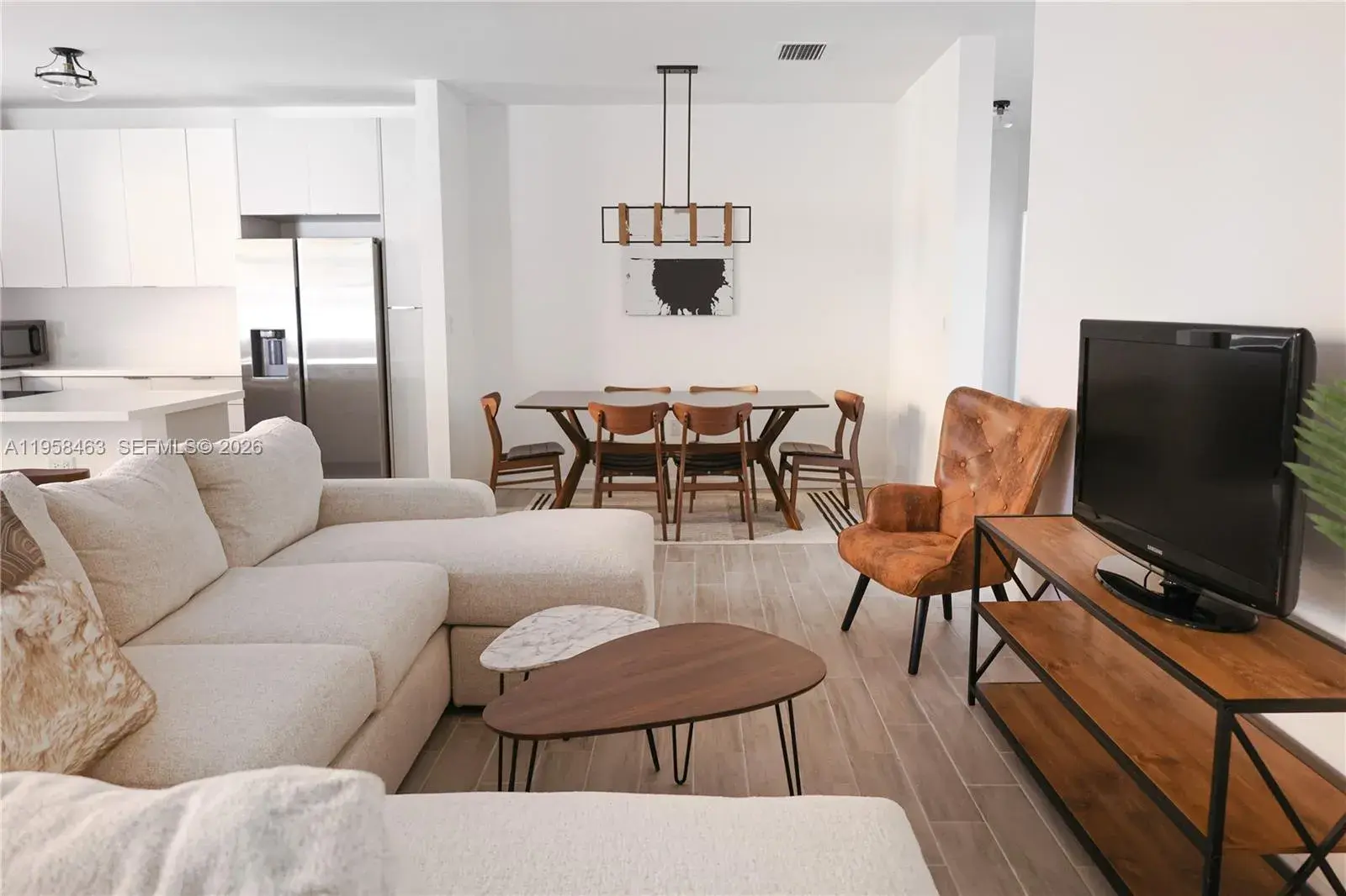 160 NE 57th # B, Miami FL 33137