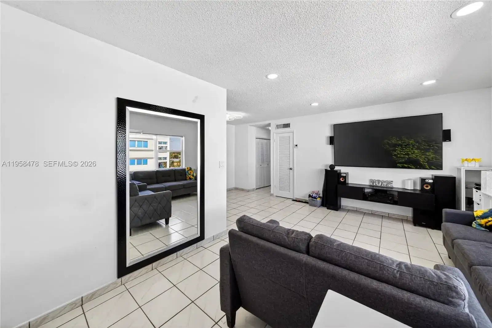 900 SW 84th Ave # 403D, Miami FL 33144 photo 3