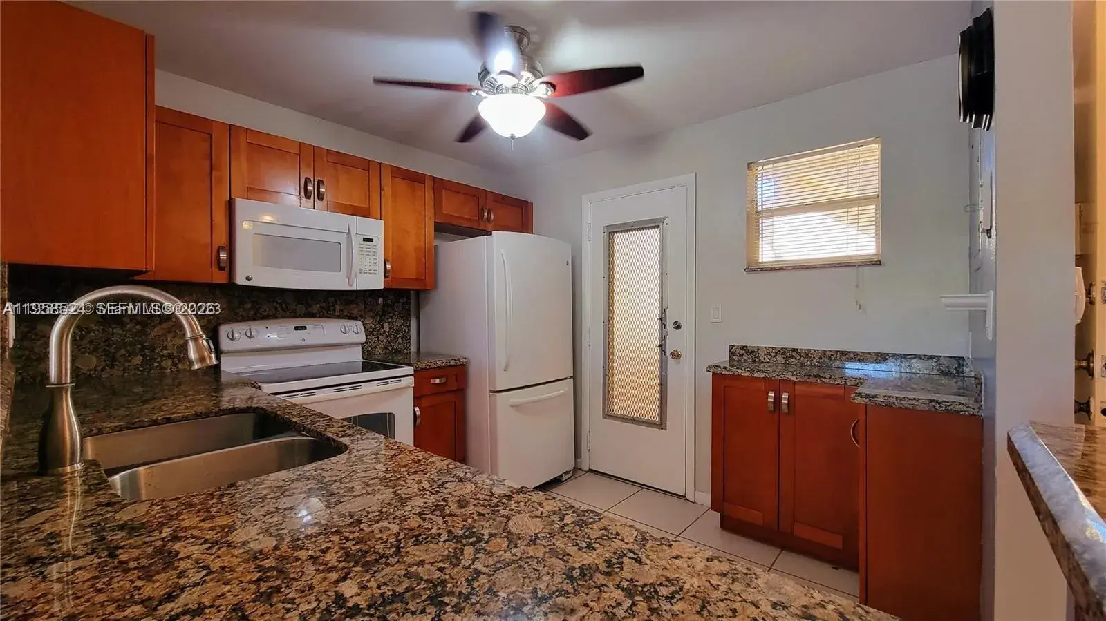 406 NW 68th Ave # 304, Plantation FL 33317