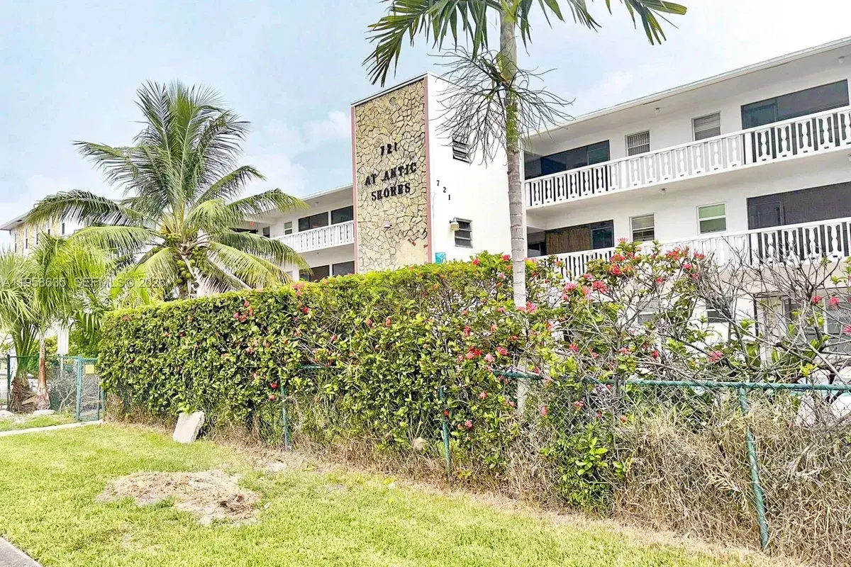 721 Atlantic Shores Blvd # 212, Hallandale Beach FL 33009